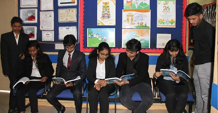 English speaking course students ready to give mock interviews
